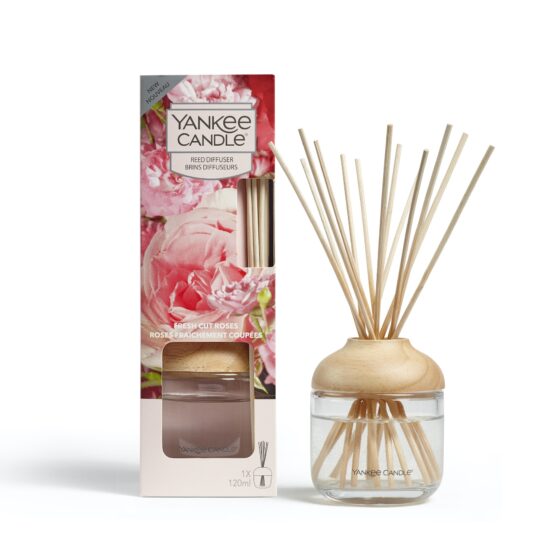 Fresh Cut Roses Reed Diffuser by Yankee Candle - 1625216E