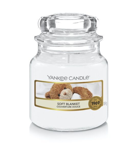 Soft Blanket Housewarmer Small Jar by Yankee Candle - 1205398E