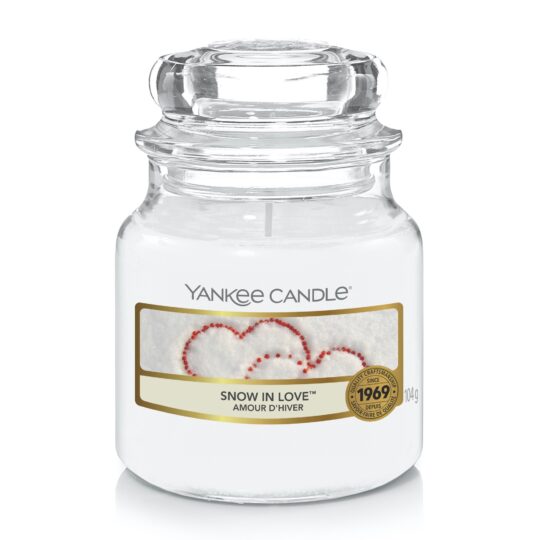 Snow In Love Housewarmer Small Jar by Yankee Candle - 1249717E