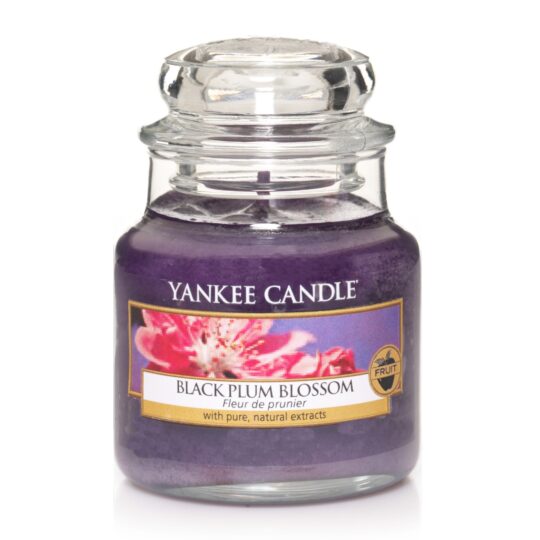 Black Plum Blossom Housewarmer Small Jar by Yankee Candle - 1304346E